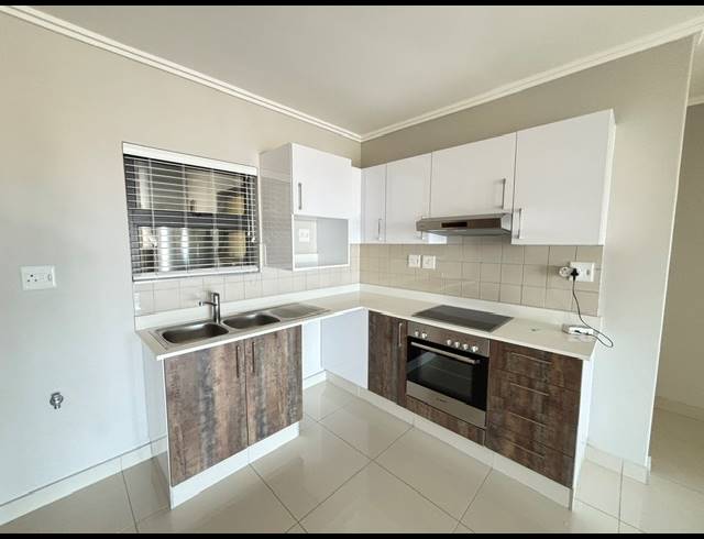 3 BEDROOM APARTMENT FOR SALE IN UMHLANGA RIDGE